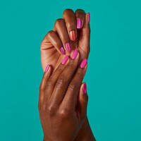 OPI - Without A Pout - hands