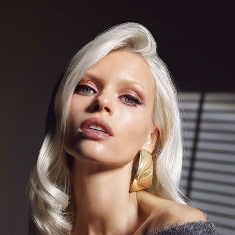 Quiet Luxury najaars collectie model